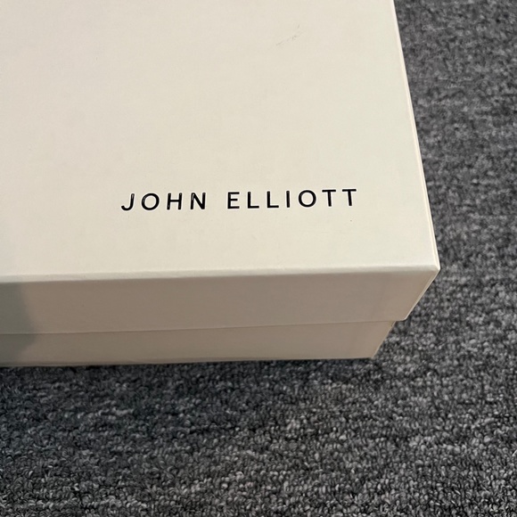 JOHN ELLIOTT Moon Grey Haze Low-Top Seude Slip-On Sneakers 41 NIB 9.5 10 - Picture 12 of 13
